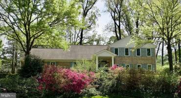 6336 TORRENCE ST, BURKE, Virginia 22015, 4 Bedrooms Bedrooms, ,3 BathroomsBathrooms,Residential,For sale,6336 TORRENCE ST,VAFX2236160 MLS # VAFX2236160
