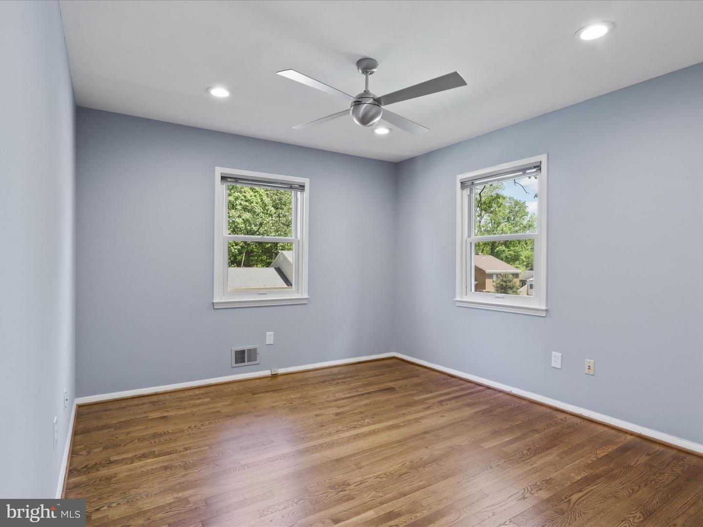 6128 SHERBORN LN, SPRINGFIELD, Virginia 22152, 5 Bedrooms Bedrooms, ,3 BathroomsBathrooms,Residential,For sale,6128 SHERBORN LN,VAFX2236276 MLS # VAFX2236276
