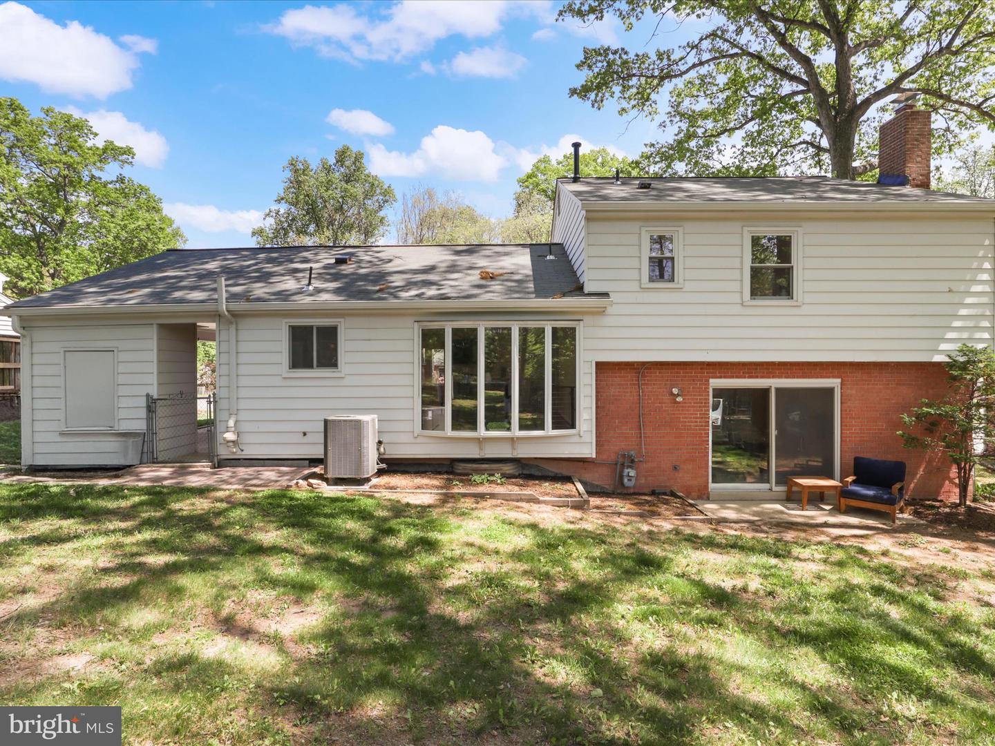 6128 SHERBORN LN, SPRINGFIELD, Virginia 22152, 5 Bedrooms Bedrooms, ,3 BathroomsBathrooms,Residential,For sale,6128 SHERBORN LN,VAFX2236276 MLS # VAFX2236276