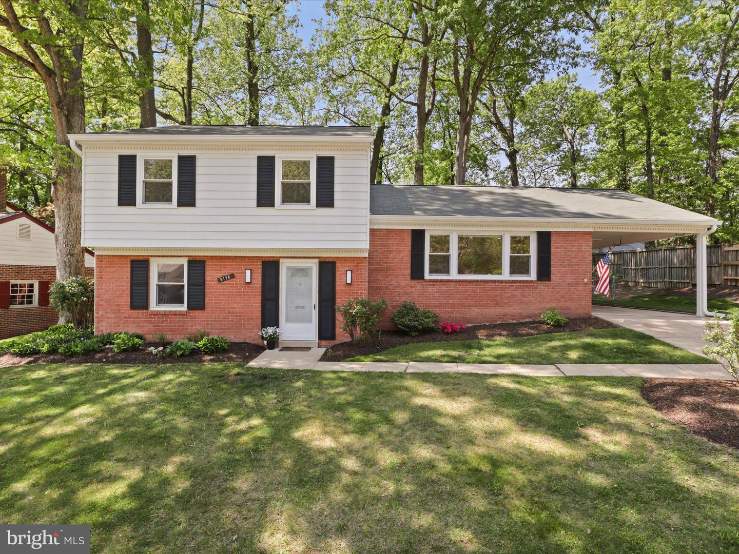 6128 SHERBORN LN, SPRINGFIELD, Virginia 22152, 5 Bedrooms Bedrooms, ,3 BathroomsBathrooms,Residential,For sale,6128 SHERBORN LN,VAFX2236276 MLS # VAFX2236276
