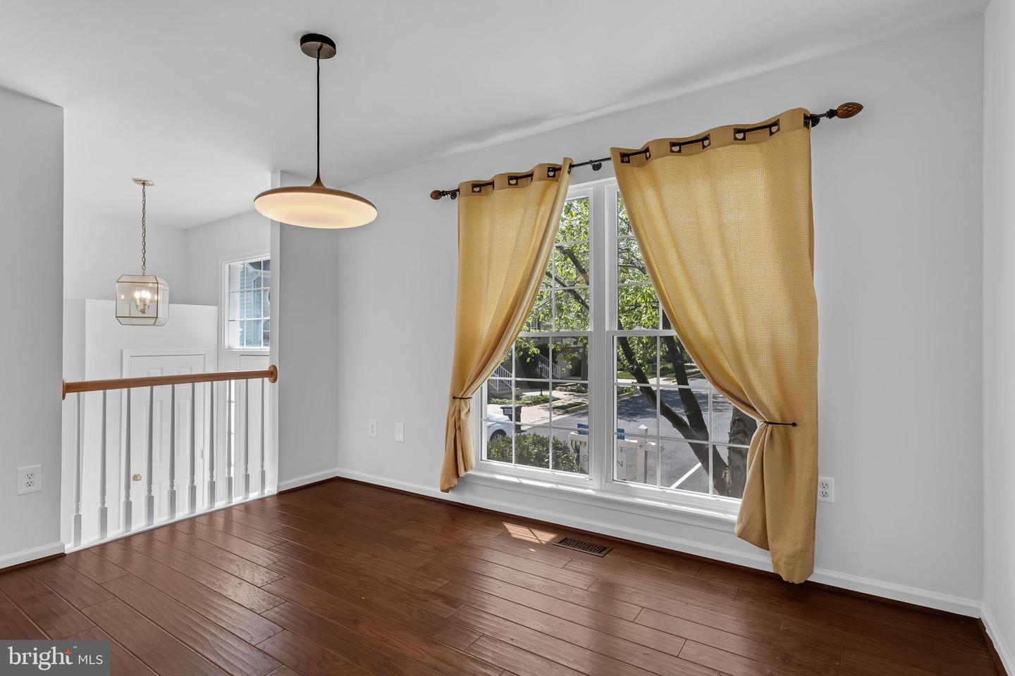 46878 GRAHAM COVE, STERLING, Virginia 20165, 4 Bedrooms Bedrooms, ,3 BathroomsBathrooms,Residential,For sale,46878 GRAHAM COVE,VALO2094682 MLS # VALO2094682