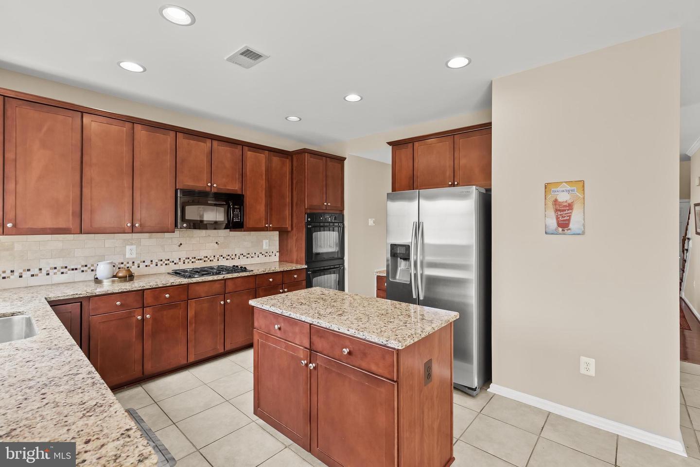 209 JOLLIFFE CIR, BOYCE, Virginia 22620, 5 Bedrooms Bedrooms, ,3 BathroomsBathrooms,Residential,For sale,209 JOLLIFFE CIR,VACL2003614 MLS # VACL2003614