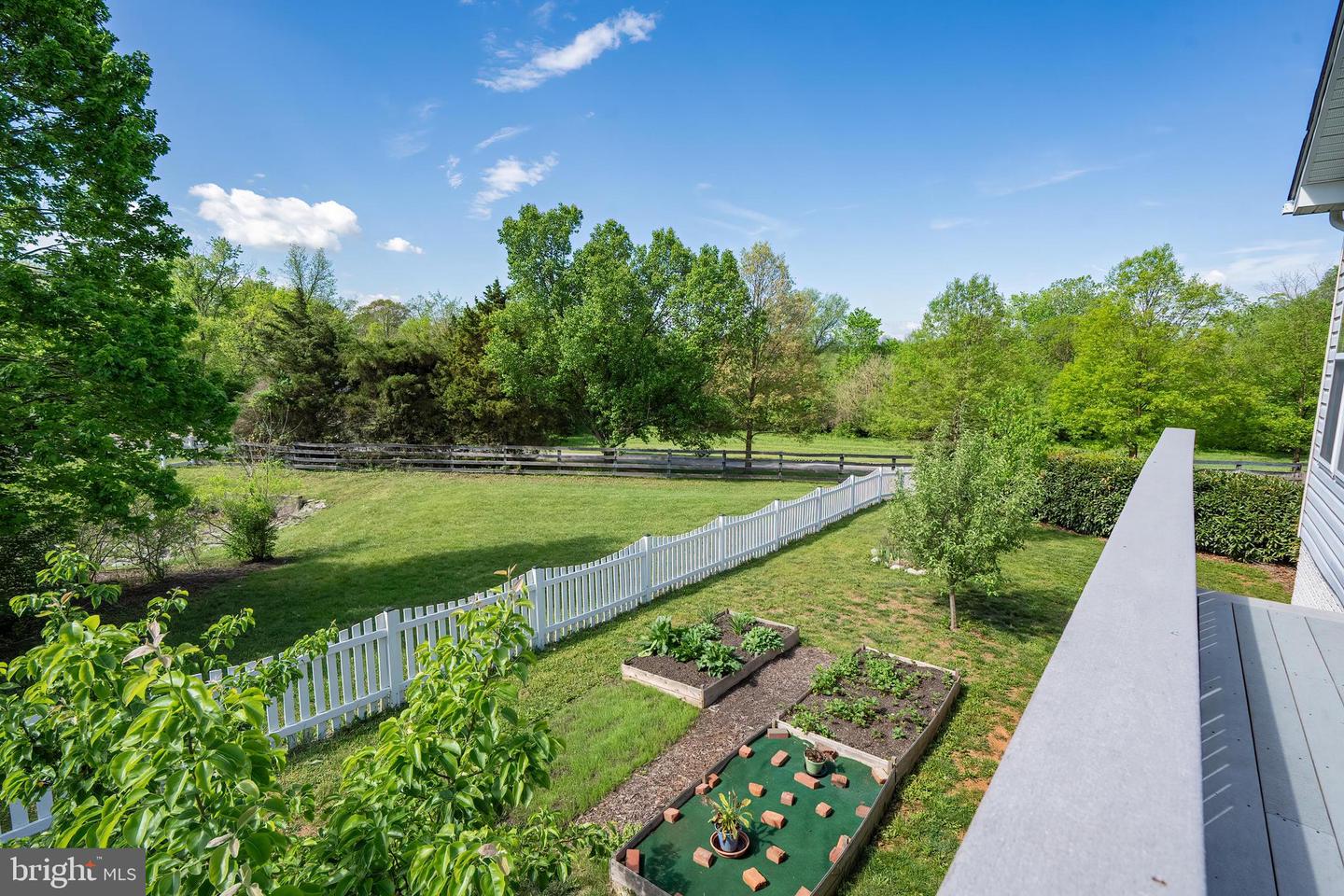 209 JOLLIFFE CIR, BOYCE, Virginia 22620, 5 Bedrooms Bedrooms, ,3 BathroomsBathrooms,Residential,For sale,209 JOLLIFFE CIR,VACL2003614 MLS # VACL2003614