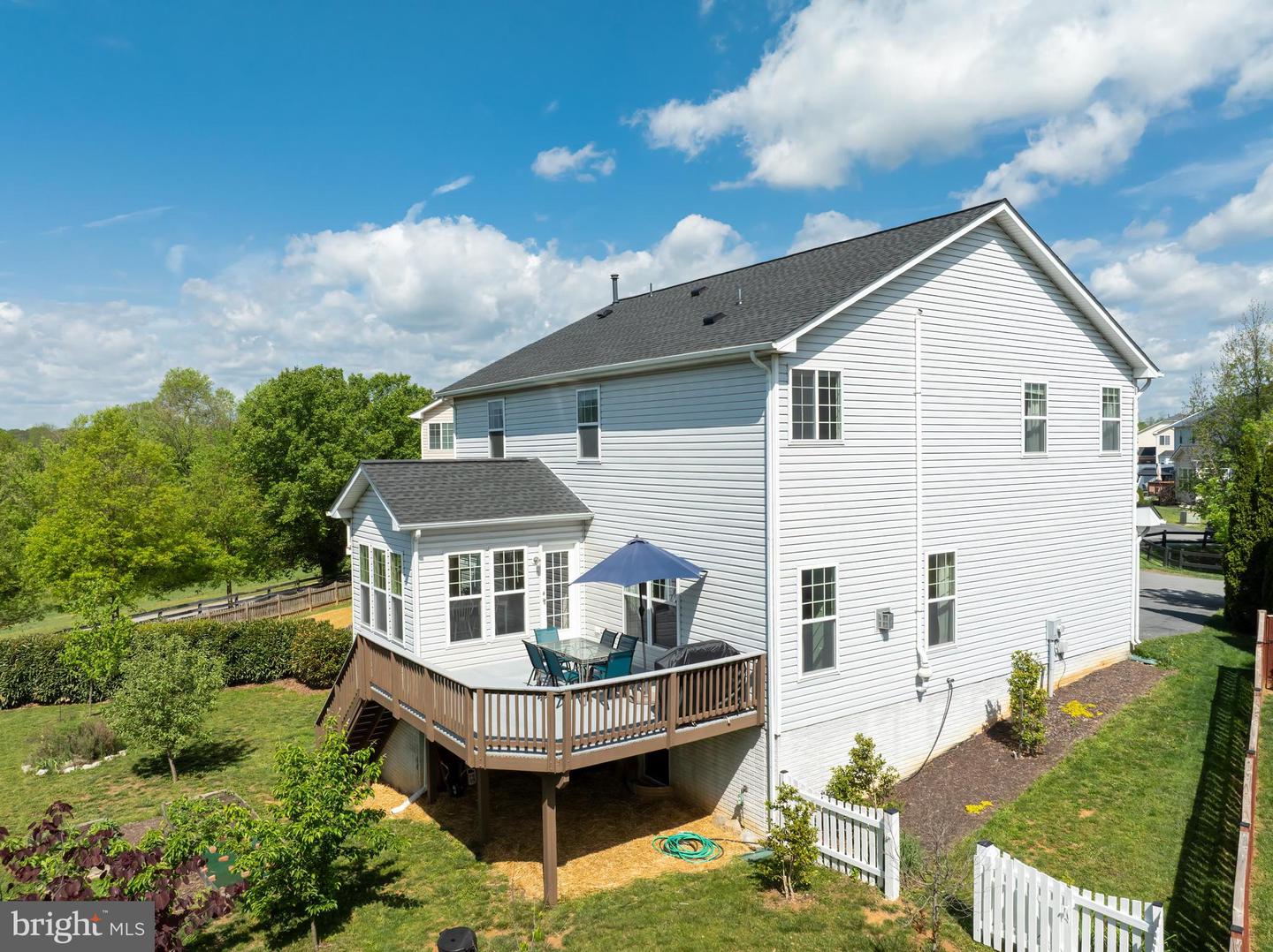 209 JOLLIFFE CIR, BOYCE, Virginia 22620, 5 Bedrooms Bedrooms, ,3 BathroomsBathrooms,Residential,For sale,209 JOLLIFFE CIR,VACL2003614 MLS # VACL2003614