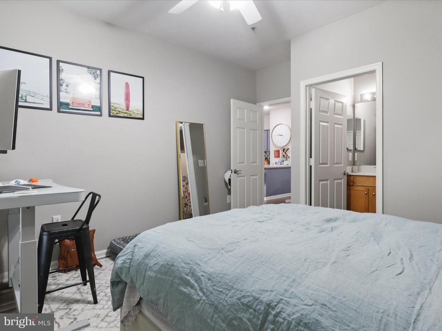 5124-E BRITTNEY ELYSE CIR, CENTREVILLE, Virginia 20120, 2 Bedrooms Bedrooms, ,2 BathroomsBathrooms,Residential,For sale,5124-E BRITTNEY ELYSE CIR,VAFX2235726 MLS # VAFX2235726