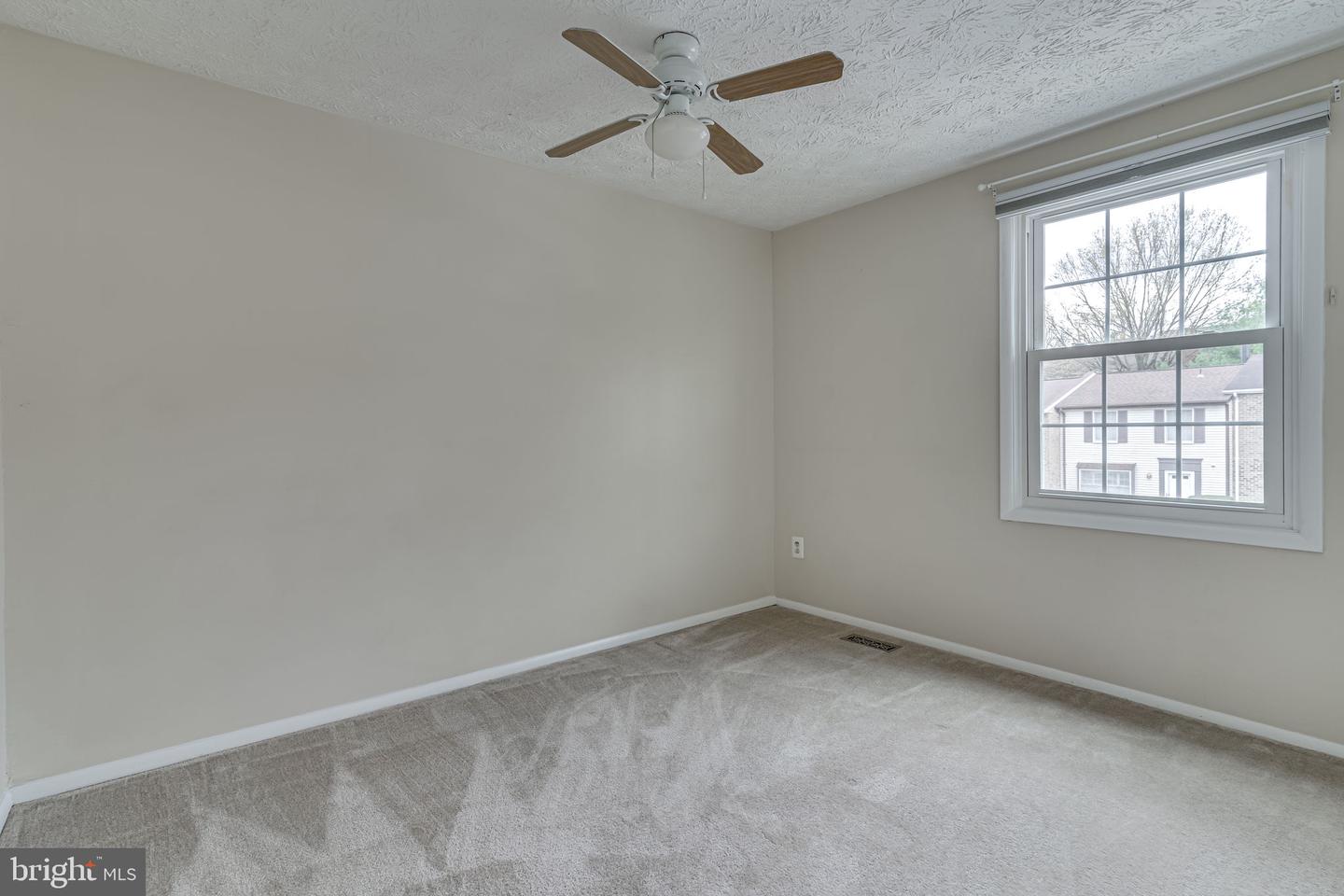 7986 TYSON OAKS CIR, VIENNA, Virginia 22182, 3 Bedrooms Bedrooms, ,2 BathroomsBathrooms,Residential,For sale,7986 TYSON OAKS CIR,VAFX2235752 MLS # VAFX2235752