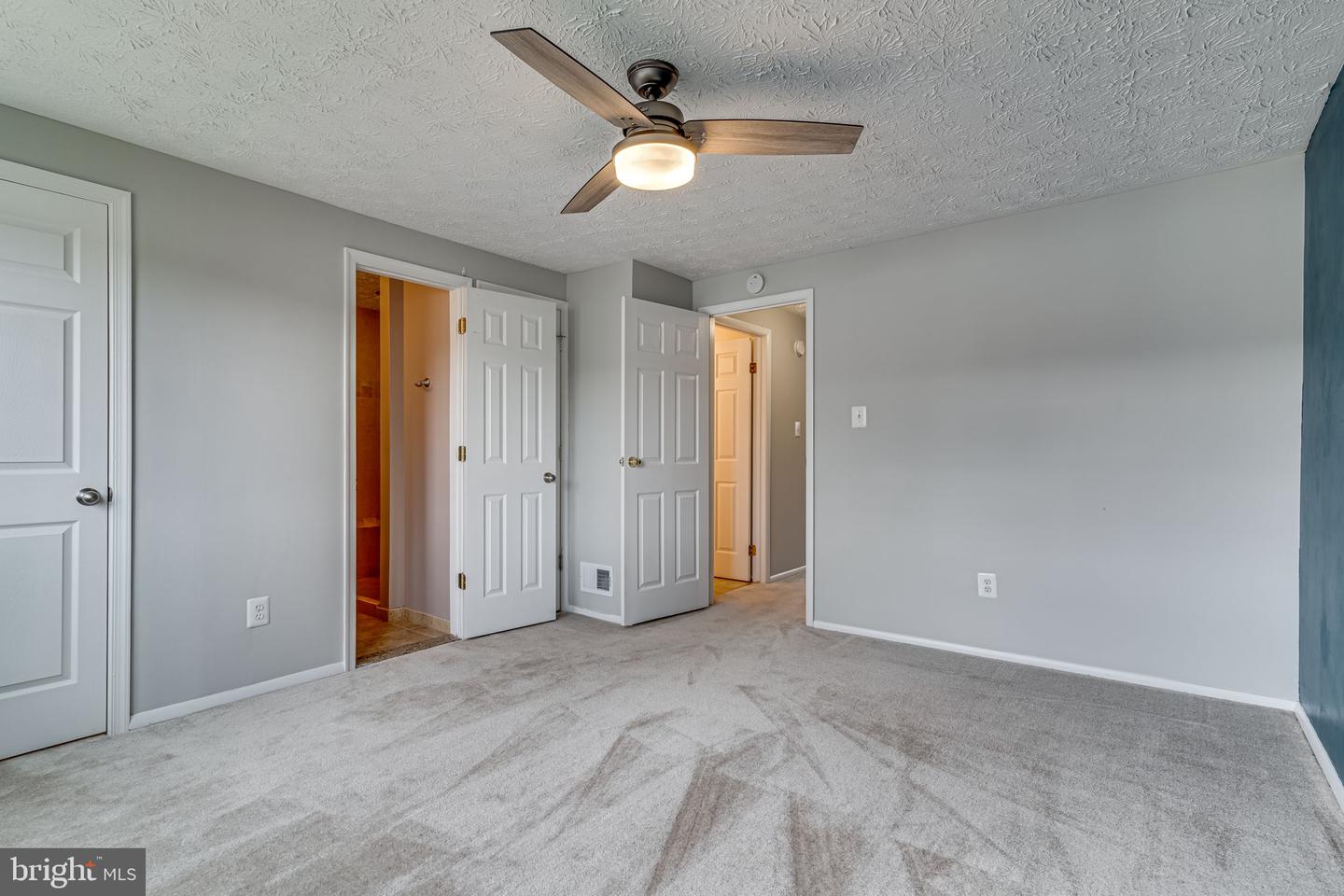 7986 TYSON OAKS CIR, VIENNA, Virginia 22182, 3 Bedrooms Bedrooms, ,2 BathroomsBathrooms,Residential,For sale,7986 TYSON OAKS CIR,VAFX2235752 MLS # VAFX2235752