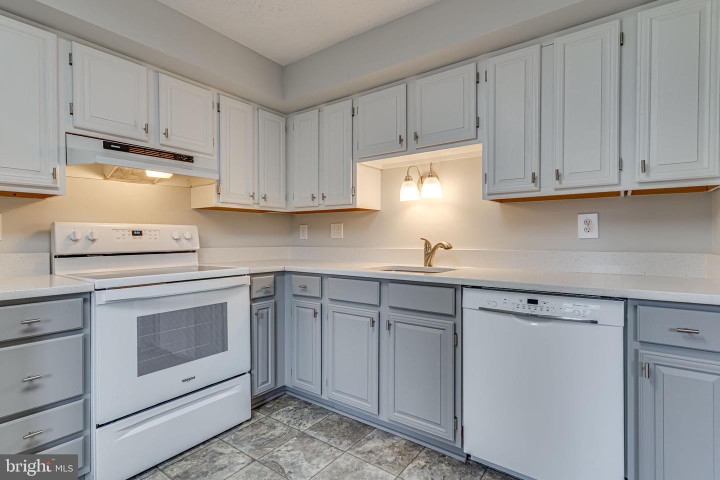 7986 TYSON OAKS CIR, VIENNA, Virginia 22182, 3 Bedrooms Bedrooms, ,2 BathroomsBathrooms,Residential,For sale,7986 TYSON OAKS CIR,VAFX2235752 MLS # VAFX2235752