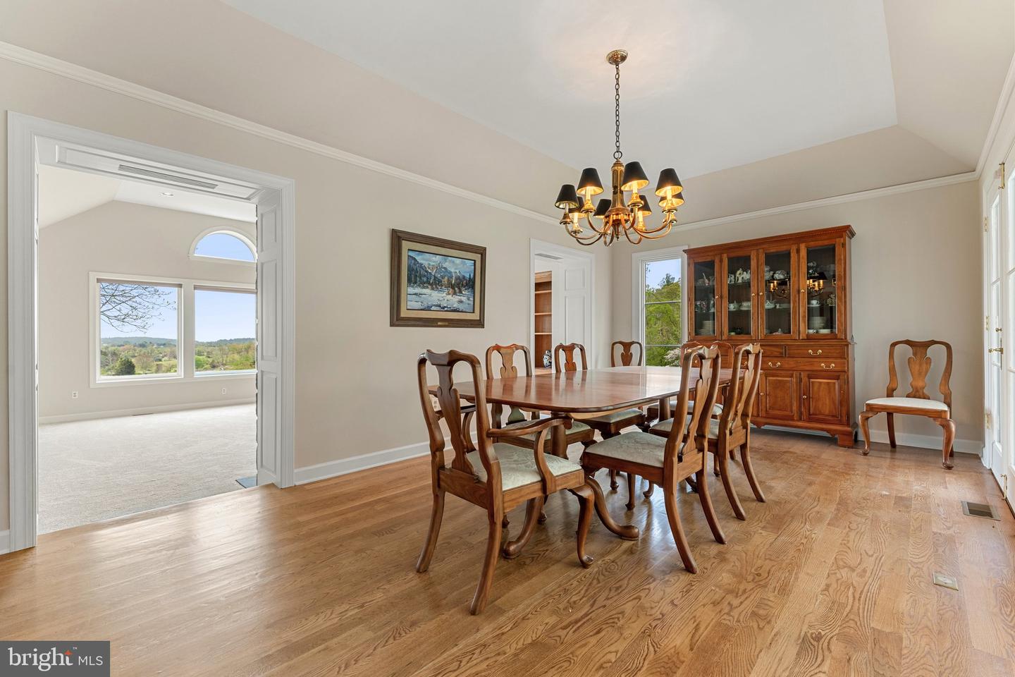 8300 FALCON GLEN RD, WARRENTON, Virginia 20186, 5 Bedrooms Bedrooms, ,3 BathroomsBathrooms,Residential,For sale,8300 FALCON GLEN RD,VAFQ2016346 MLS # VAFQ2016346