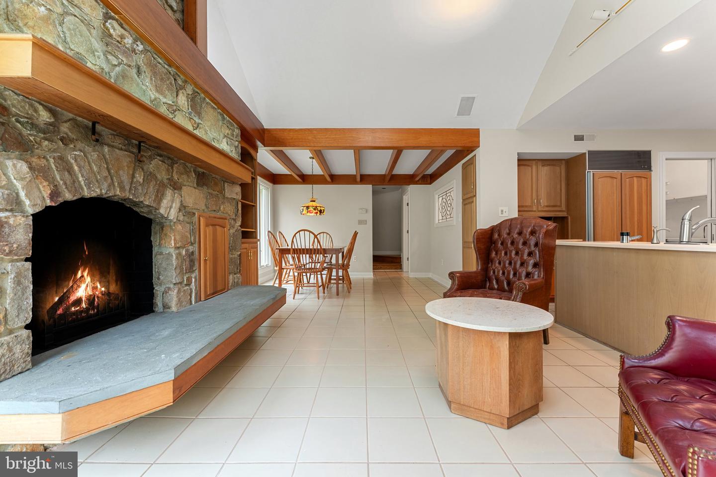 8300 FALCON GLEN RD, WARRENTON, Virginia 20186, 5 Bedrooms Bedrooms, ,3 BathroomsBathrooms,Residential,For sale,8300 FALCON GLEN RD,VAFQ2016346 MLS # VAFQ2016346