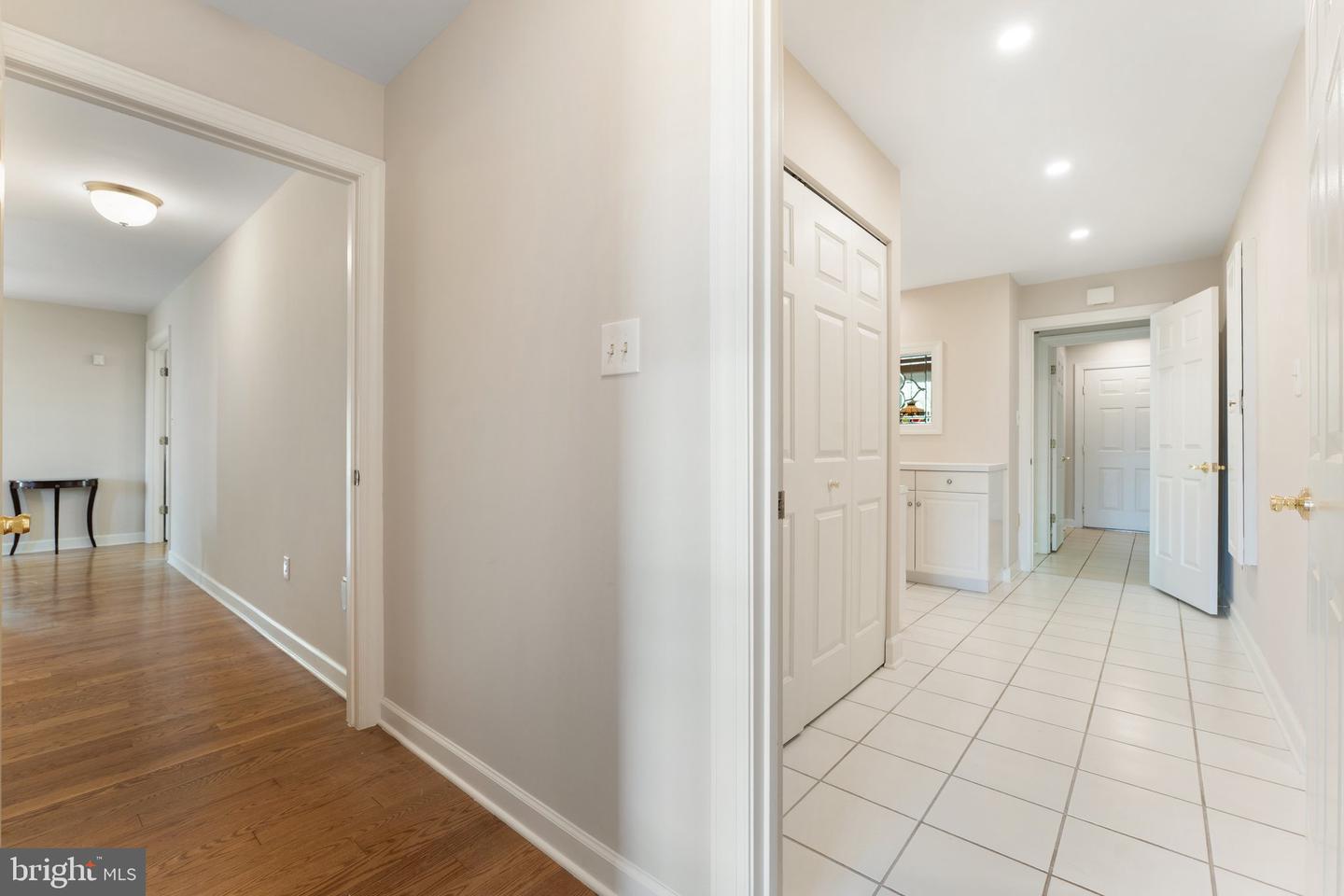 8300 FALCON GLEN RD, WARRENTON, Virginia 20186, 5 Bedrooms Bedrooms, ,3 BathroomsBathrooms,Residential,For sale,8300 FALCON GLEN RD,VAFQ2016346 MLS # VAFQ2016346