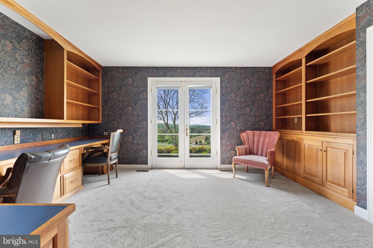 8300 FALCON GLEN RD, WARRENTON, Virginia 20186, 5 Bedrooms Bedrooms, ,3 BathroomsBathrooms,Residential,For sale,8300 FALCON GLEN RD,VAFQ2016346 MLS # VAFQ2016346