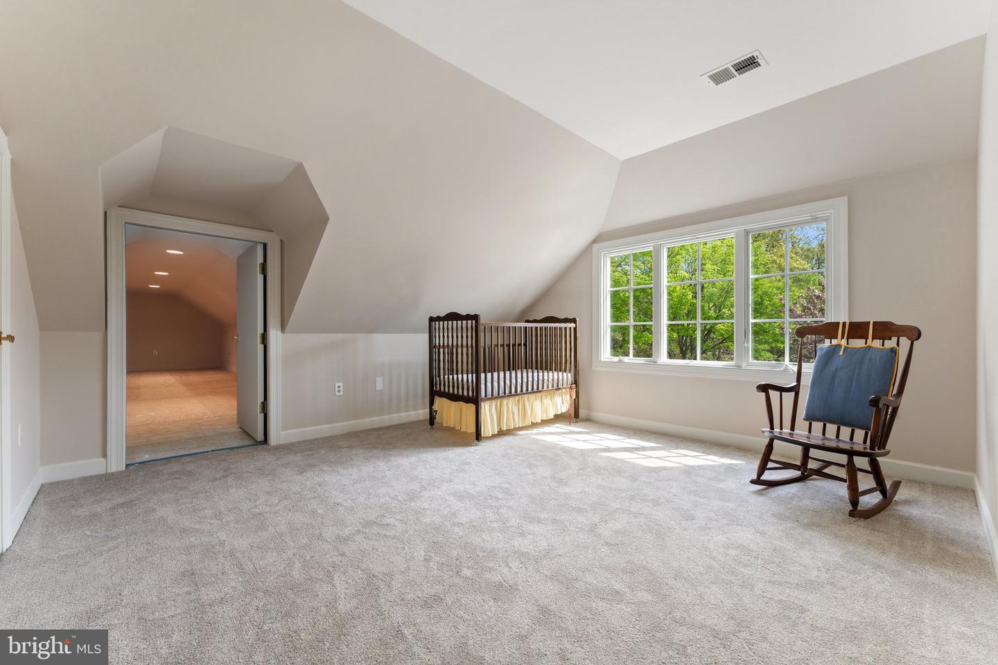 8300 FALCON GLEN RD, WARRENTON, Virginia 20186, 5 Bedrooms Bedrooms, ,3 BathroomsBathrooms,Residential,For sale,8300 FALCON GLEN RD,VAFQ2016346 MLS # VAFQ2016346