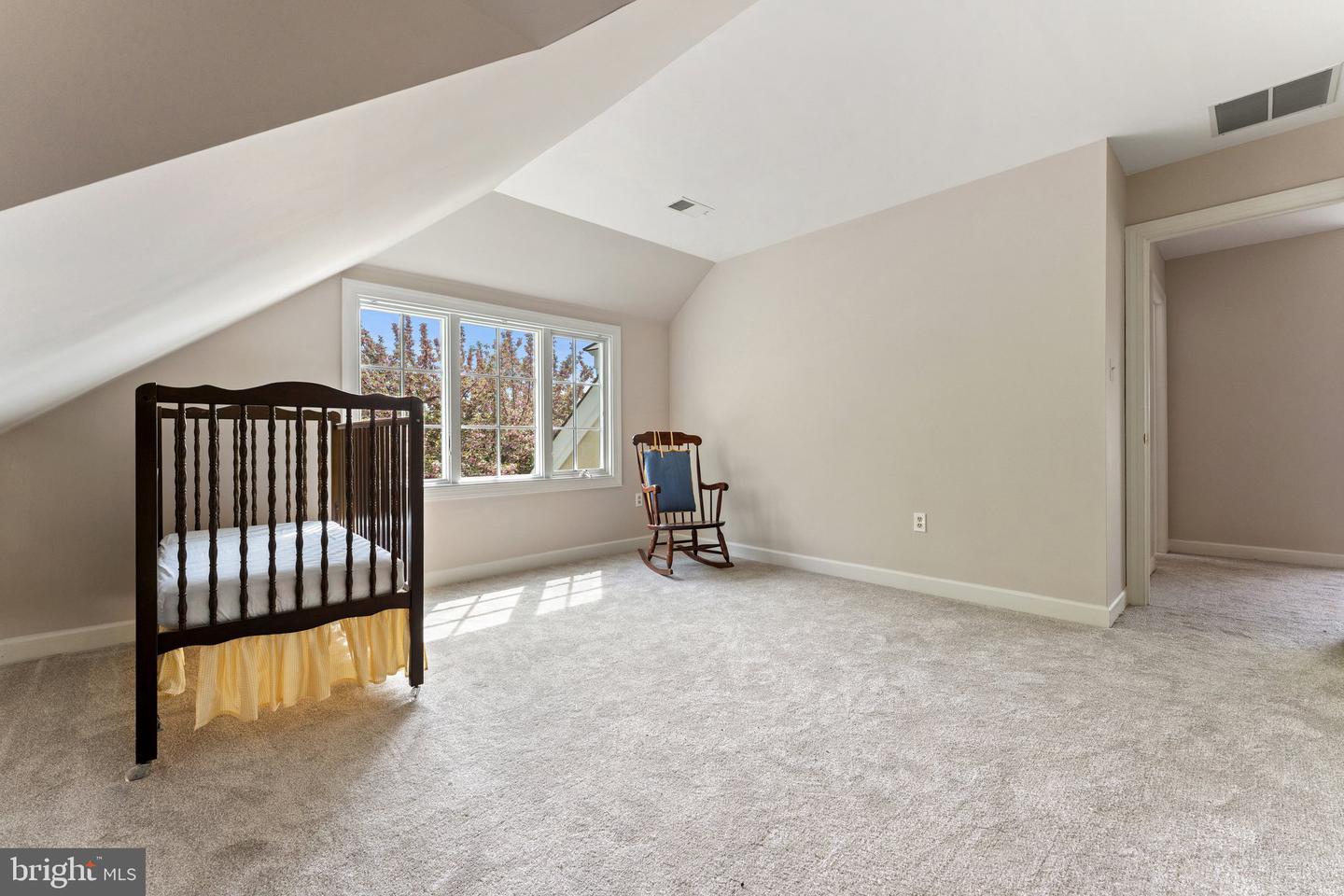 8300 FALCON GLEN RD, WARRENTON, Virginia 20186, 5 Bedrooms Bedrooms, ,3 BathroomsBathrooms,Residential,For sale,8300 FALCON GLEN RD,VAFQ2016346 MLS # VAFQ2016346