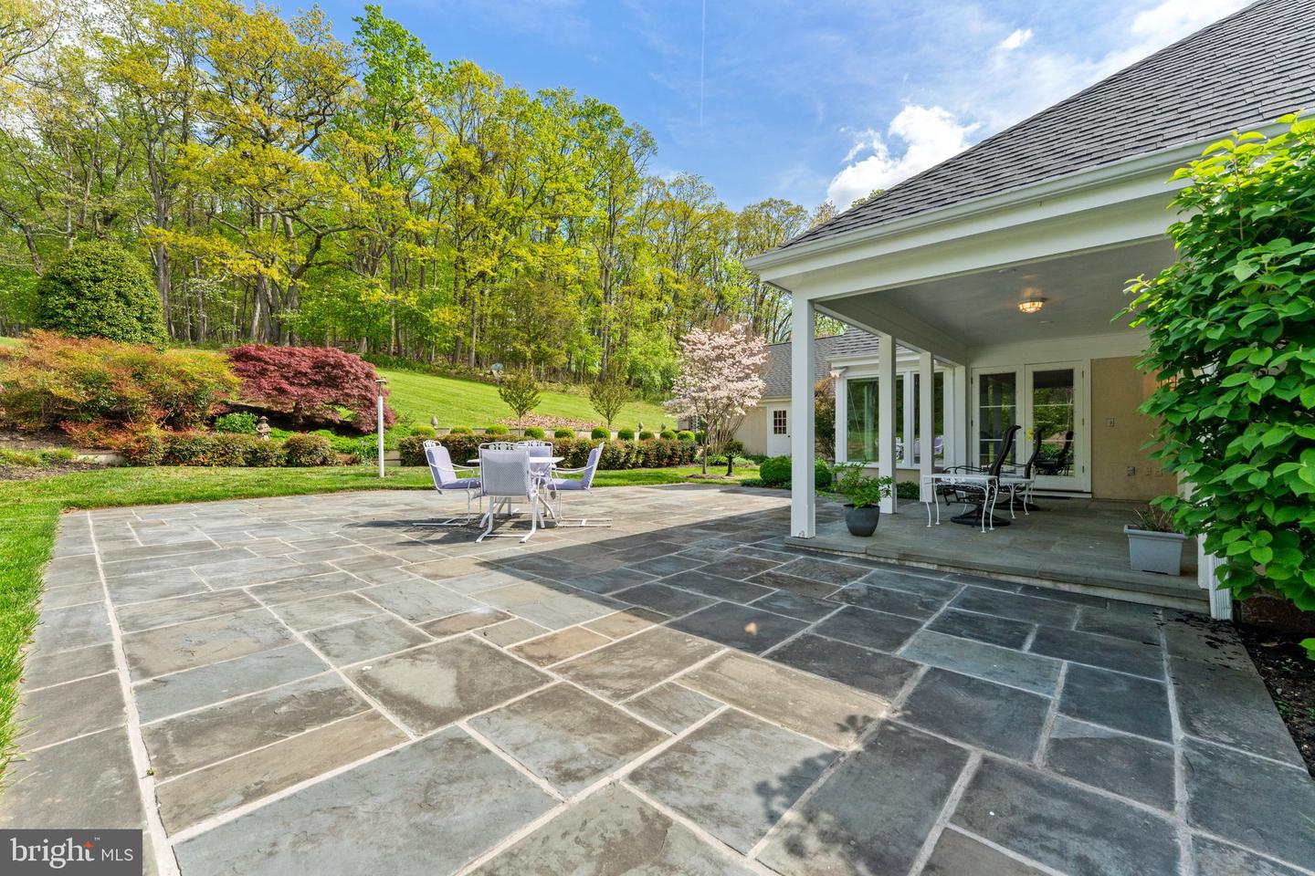 8300 FALCON GLEN RD, WARRENTON, Virginia 20186, 5 Bedrooms Bedrooms, ,3 BathroomsBathrooms,Residential,For sale,8300 FALCON GLEN RD,VAFQ2016346 MLS # VAFQ2016346