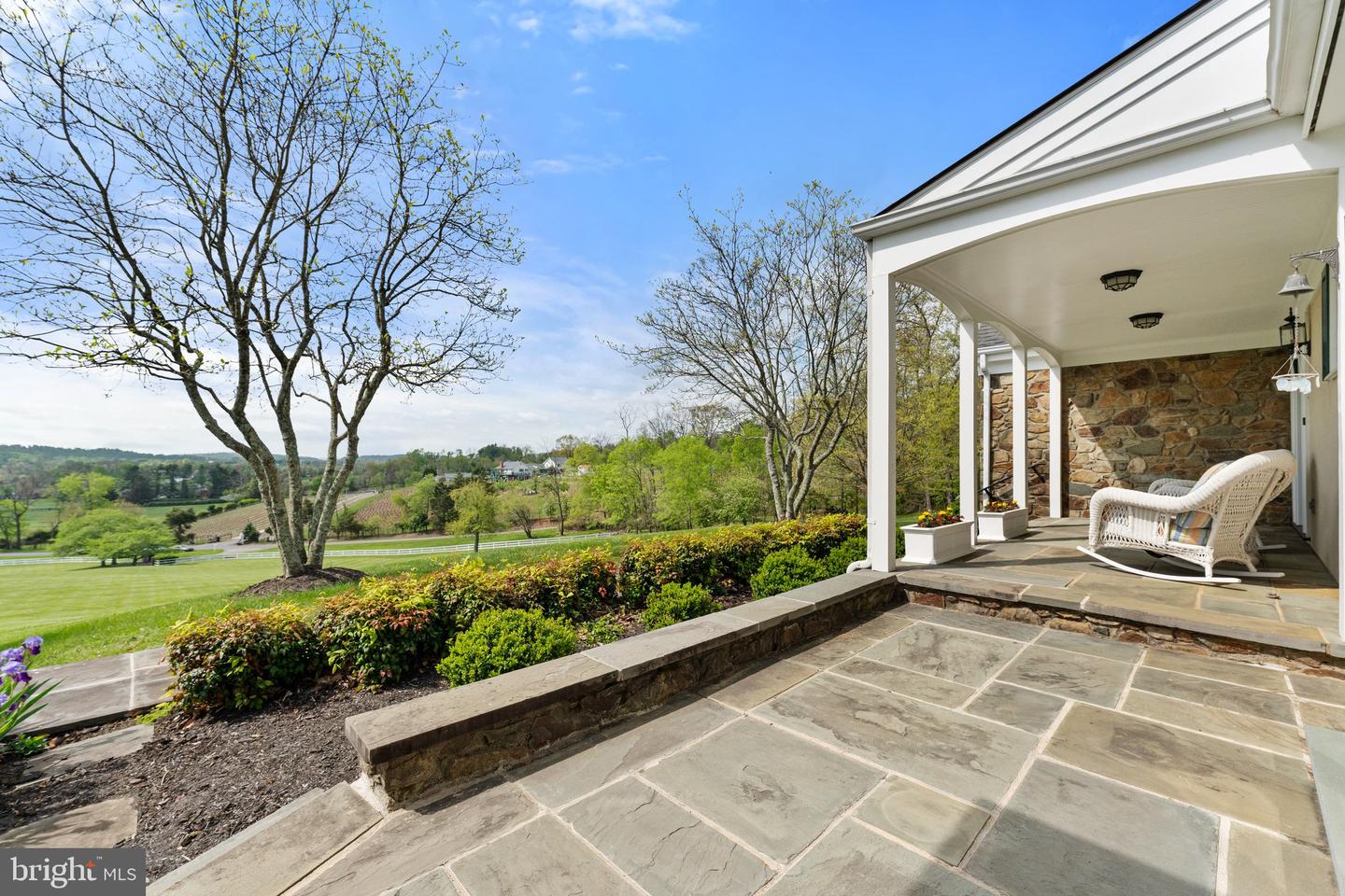 8300 FALCON GLEN RD, WARRENTON, Virginia 20186, 5 Bedrooms Bedrooms, ,3 BathroomsBathrooms,Residential,For sale,8300 FALCON GLEN RD,VAFQ2016346 MLS # VAFQ2016346