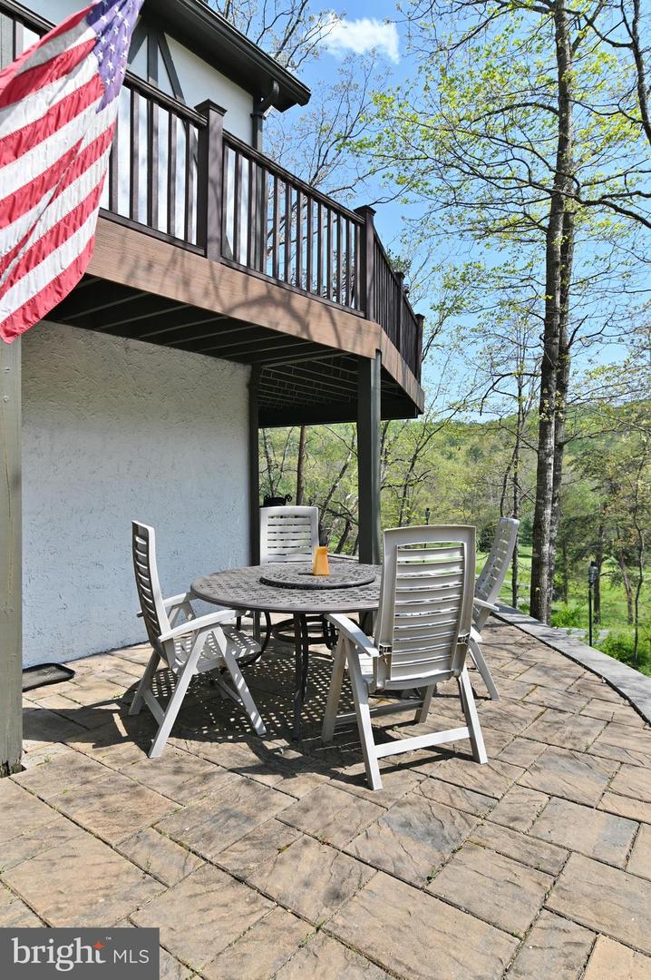 343 RESORT DR, BASYE, Virginia 22810, 3 Bedrooms Bedrooms, ,2 BathroomsBathrooms,Residential,For sale,343 RESORT DR,VASH2011262 MLS # VASH2011262