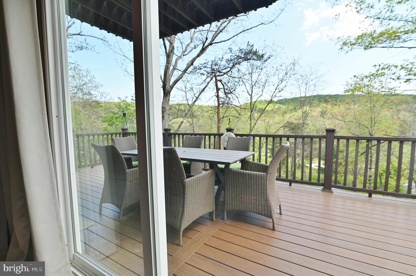 343 RESORT DR, BASYE, Virginia 22810, 3 Bedrooms Bedrooms, ,2 BathroomsBathrooms,Residential,For sale,343 RESORT DR,VASH2011262 MLS # VASH2011262