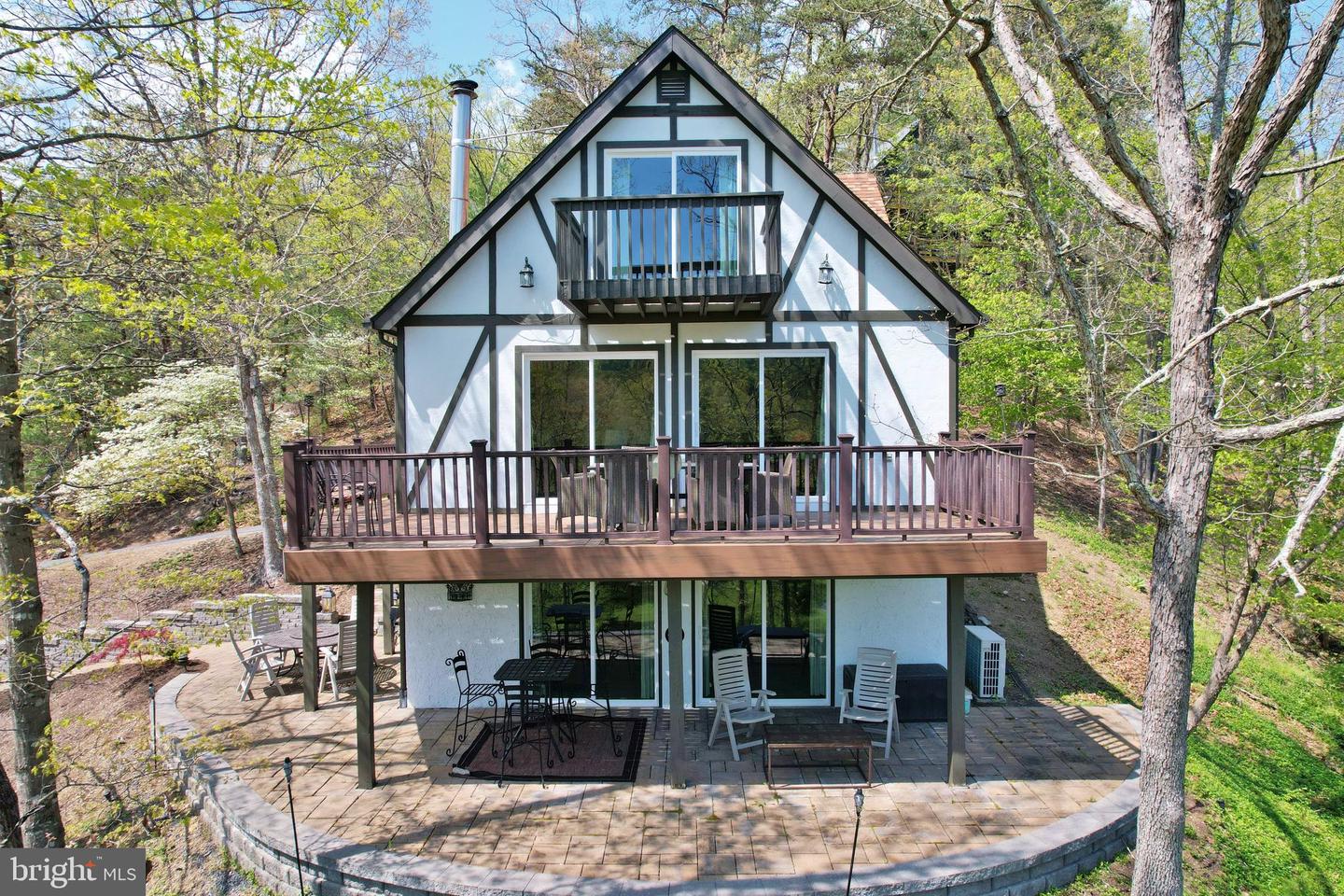 343 RESORT DR, BASYE, Virginia 22810, 3 Bedrooms Bedrooms, ,2 BathroomsBathrooms,Residential,For sale,343 RESORT DR,VASH2011262 MLS # VASH2011262