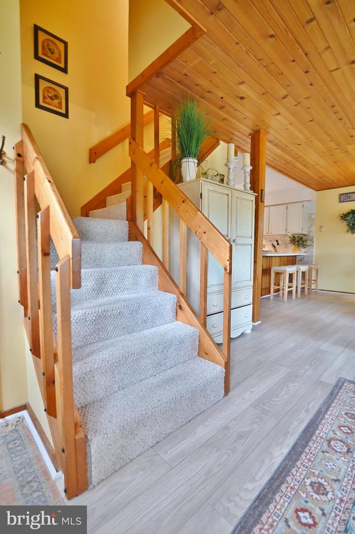 343 RESORT DR, BASYE, Virginia 22810, 3 Bedrooms Bedrooms, ,2 BathroomsBathrooms,Residential,For sale,343 RESORT DR,VASH2011262 MLS # VASH2011262