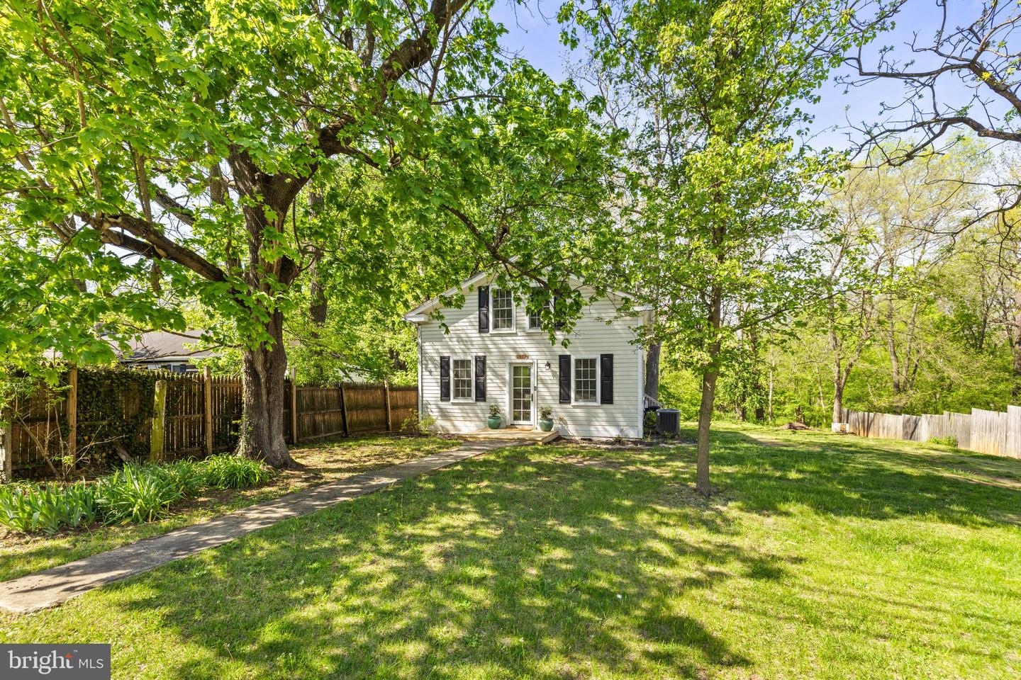 1974 MILLWOOD RD, BOYCE, Virginia 22620, 2 Bedrooms Bedrooms, ,1 BathroomBathrooms,Residential,For sale,1974 MILLWOOD RD,VACL2003626 MLS # VACL2003626