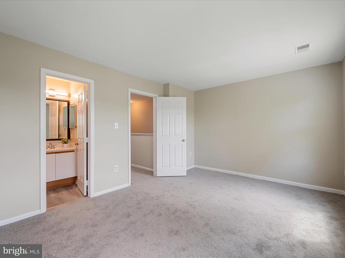 20760 APOLLO TER, ASHBURN, Virginia 20147, 3 Bedrooms Bedrooms, ,3 BathroomsBathrooms,Residential,For sale,20760 APOLLO TER,VALO2094676 MLS # VALO2094676
