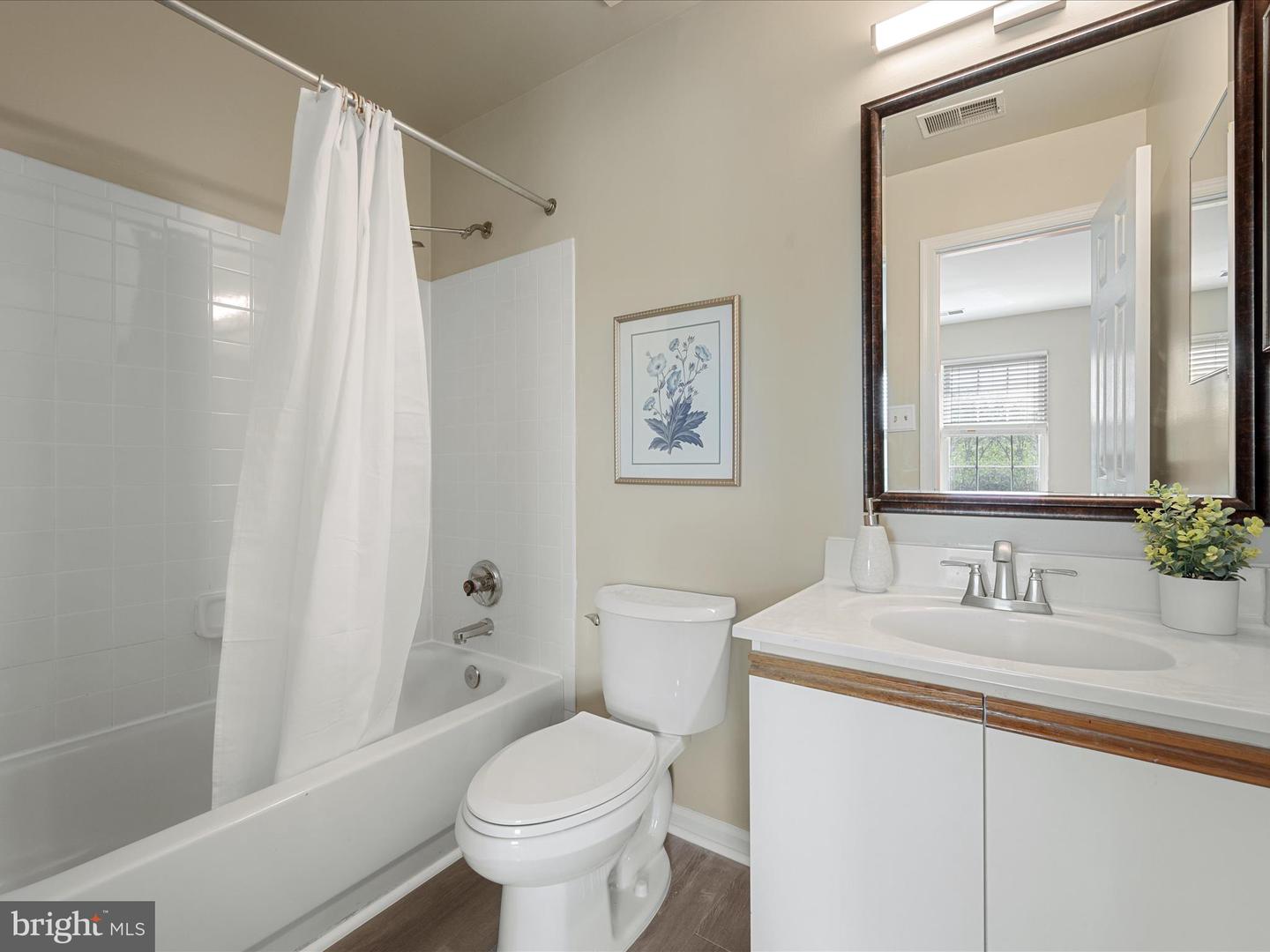 20760 APOLLO TER, ASHBURN, Virginia 20147, 3 Bedrooms Bedrooms, ,3 BathroomsBathrooms,Residential,For sale,20760 APOLLO TER,VALO2094676 MLS # VALO2094676