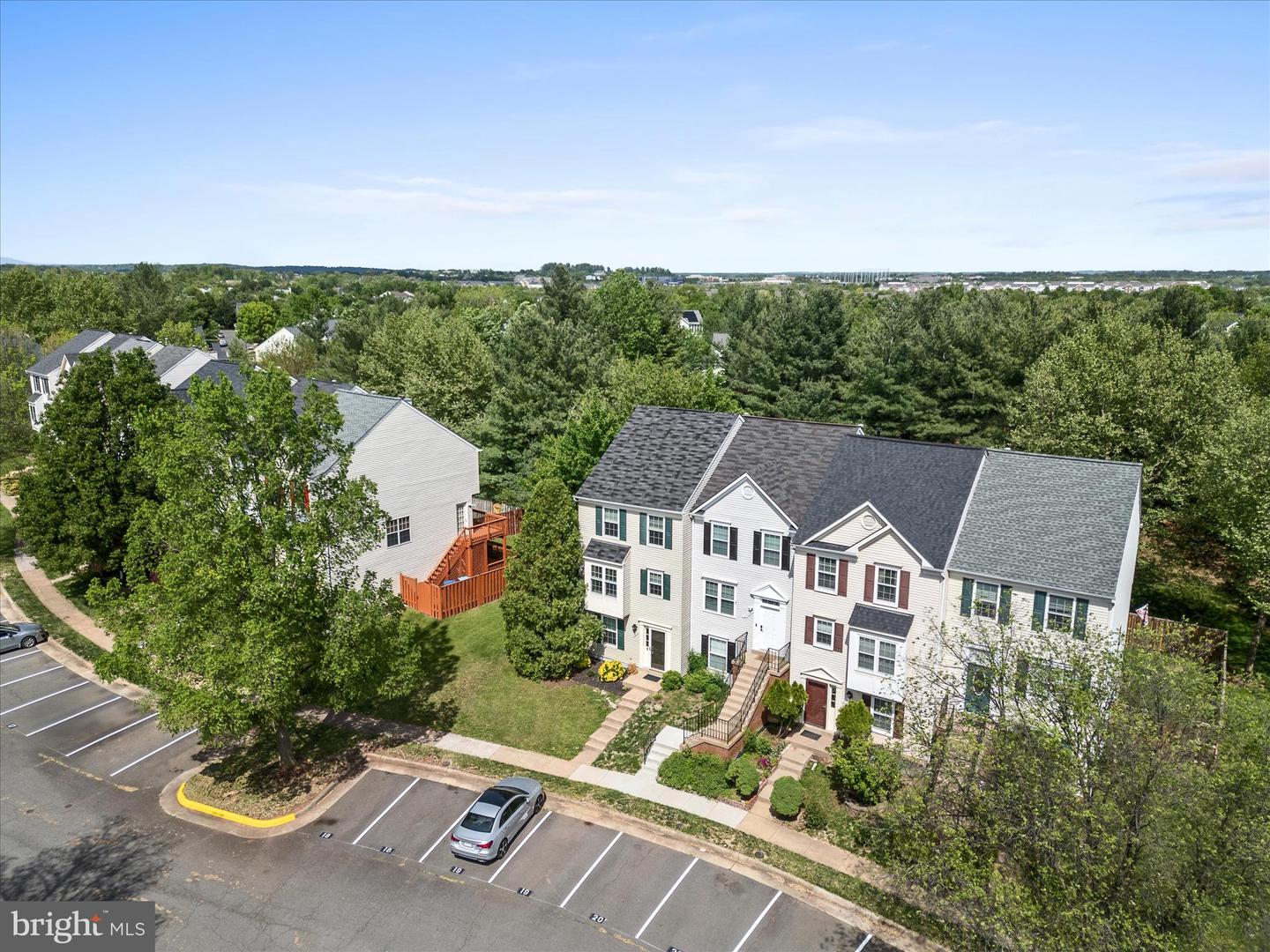 20760 APOLLO TER, ASHBURN, Virginia 20147, 3 Bedrooms Bedrooms, ,3 BathroomsBathrooms,Residential,For sale,20760 APOLLO TER,VALO2094676 MLS # VALO2094676