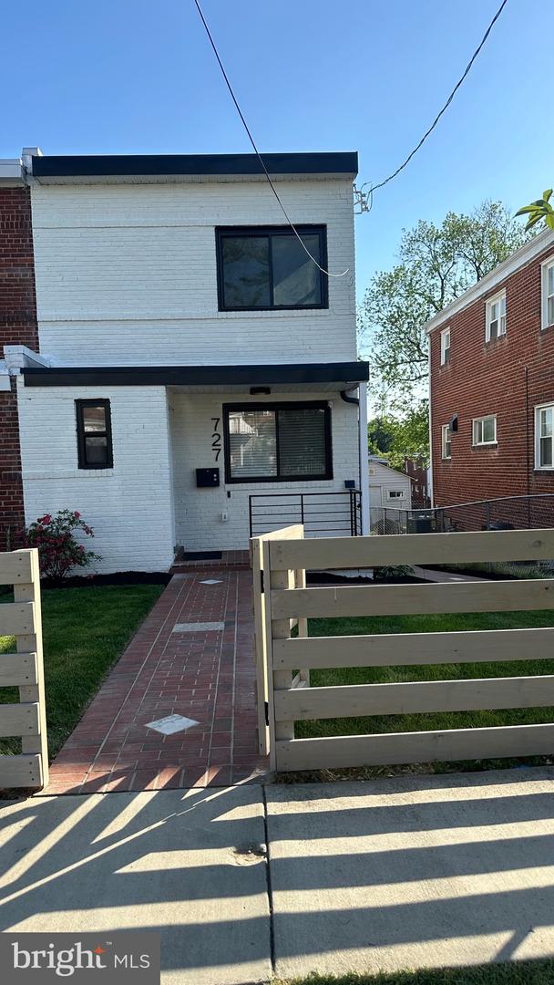 727 OGLETHORPE ST NE, WASHINGTON, District Of Columbia 20011, 3 Bedrooms Bedrooms, ,2 BathroomsBathrooms,Residential,For sale,727 OGLETHORPE ST NE,DCDC2197194 MLS # DCDC2197194