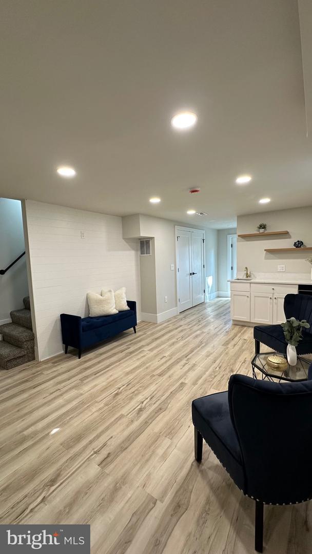 727 OGLETHORPE ST NE, WASHINGTON, District Of Columbia 20011, 3 Bedrooms Bedrooms, ,2 BathroomsBathrooms,Residential,For sale,727 OGLETHORPE ST NE,DCDC2197194 MLS # DCDC2197194