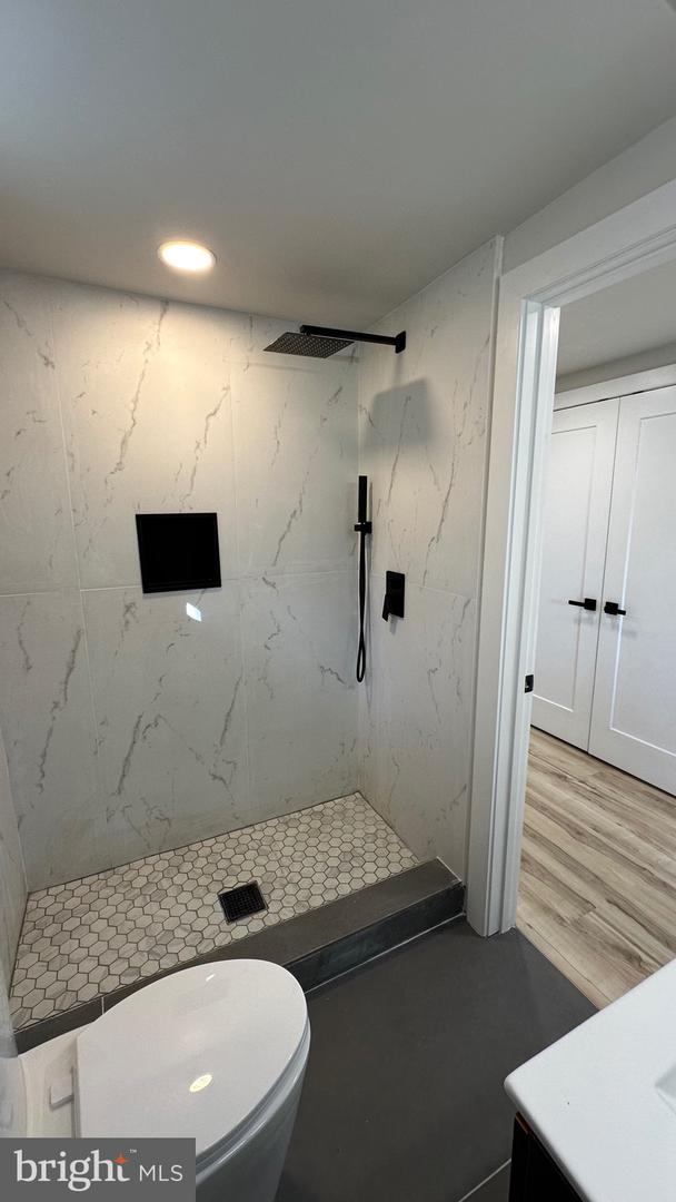 727 OGLETHORPE ST NE, WASHINGTON, District Of Columbia 20011, 3 Bedrooms Bedrooms, ,2 BathroomsBathrooms,Residential,For sale,727 OGLETHORPE ST NE,DCDC2197194 MLS # DCDC2197194