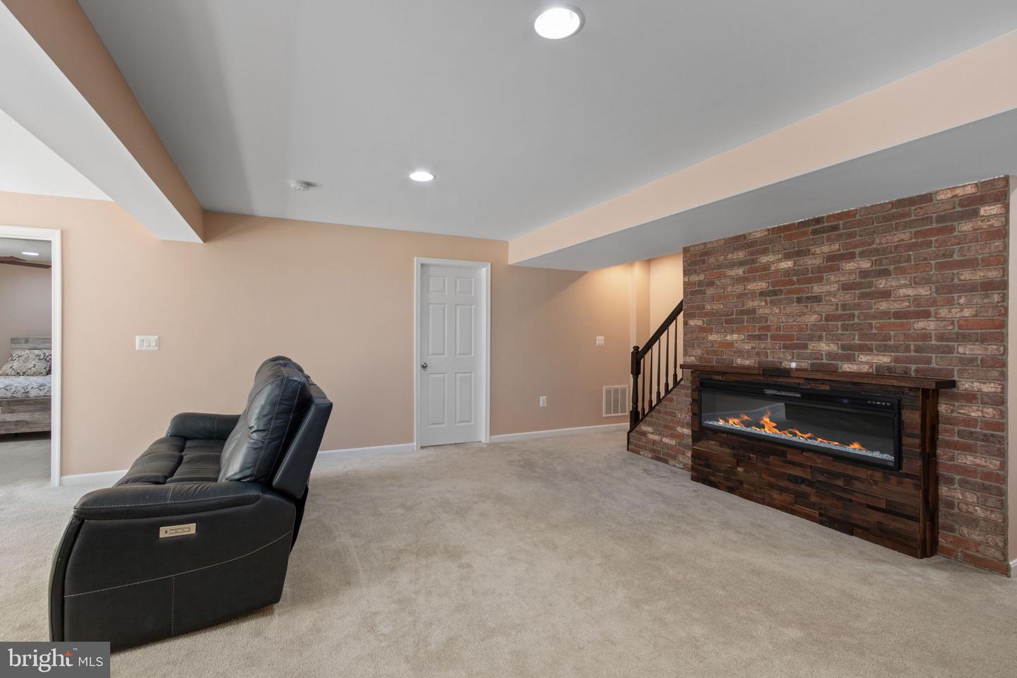 18 DEWITT RD, STAFFORD, Virginia 22554, 5 Bedrooms Bedrooms, ,3 BathroomsBathrooms,Residential,For sale,18 DEWITT RD,VAST2038154 MLS # VAST2038154