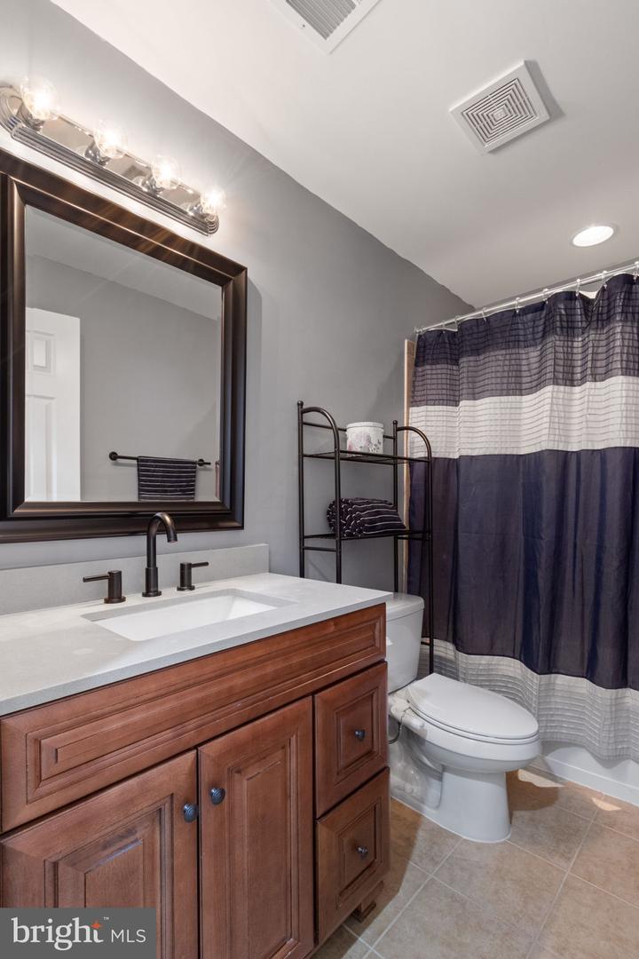 18 DEWITT RD, STAFFORD, Virginia 22554, 5 Bedrooms Bedrooms, ,3 BathroomsBathrooms,Residential,For sale,18 DEWITT RD,VAST2038154 MLS # VAST2038154