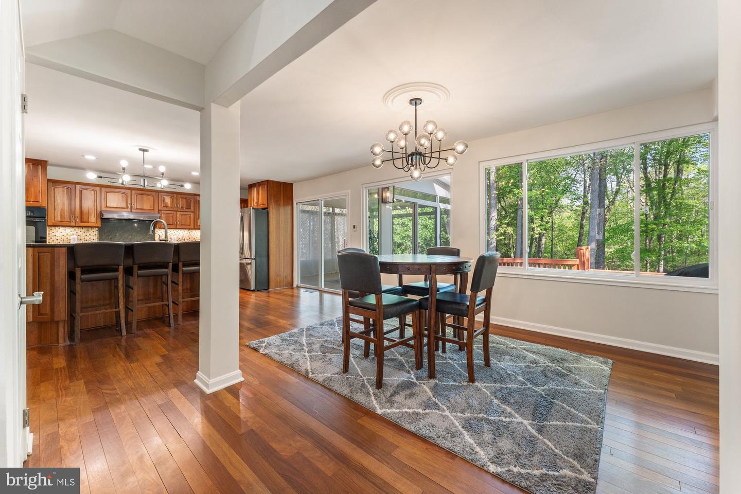 8715 LITWALTON CT, VIENNA, Virginia 22182, 5 Bedrooms Bedrooms, ,3 BathroomsBathrooms,Residential,For sale,8715 LITWALTON CT,VAFX2236410 MLS # VAFX2236410