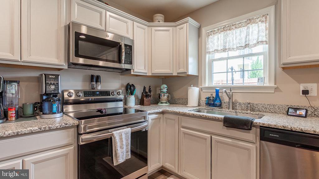 9 ANTIOCH RD, LURAY, Virginia 22835, 3 Bedrooms Bedrooms, ,2 BathroomsBathrooms,Residential,For sale,9 ANTIOCH RD,VAPA2004838 MLS # VAPA2004838