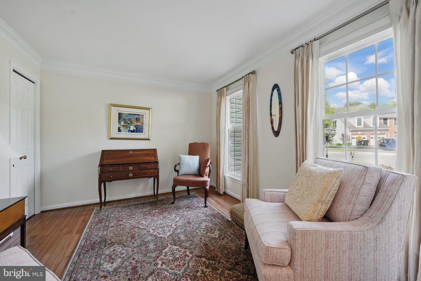 13461 POINT PLEASANT DR, CHANTILLY, Virginia 20151, 5 Bedrooms Bedrooms, ,3 BathroomsBathrooms,Residential,For sale,13461 POINT PLEASANT DR,VAFX2236428 MLS # VAFX2236428