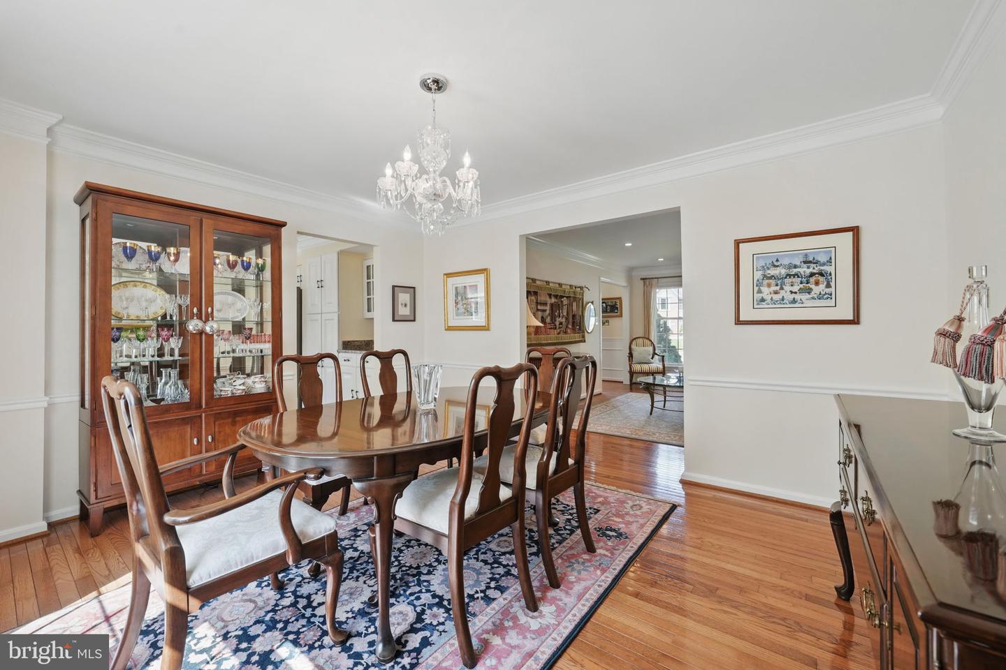 13461 POINT PLEASANT DR, CHANTILLY, Virginia 20151, 5 Bedrooms Bedrooms, ,3 BathroomsBathrooms,Residential,For sale,13461 POINT PLEASANT DR,VAFX2236428 MLS # VAFX2236428