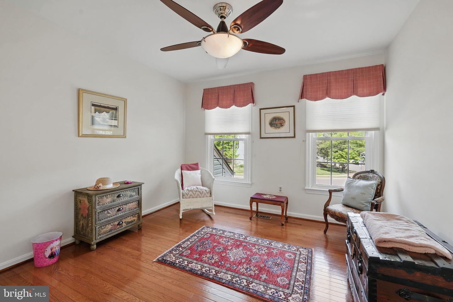 13461 POINT PLEASANT DR, CHANTILLY, Virginia 20151, 5 Bedrooms Bedrooms, ,3 BathroomsBathrooms,Residential,For sale,13461 POINT PLEASANT DR,VAFX2236428 MLS # VAFX2236428