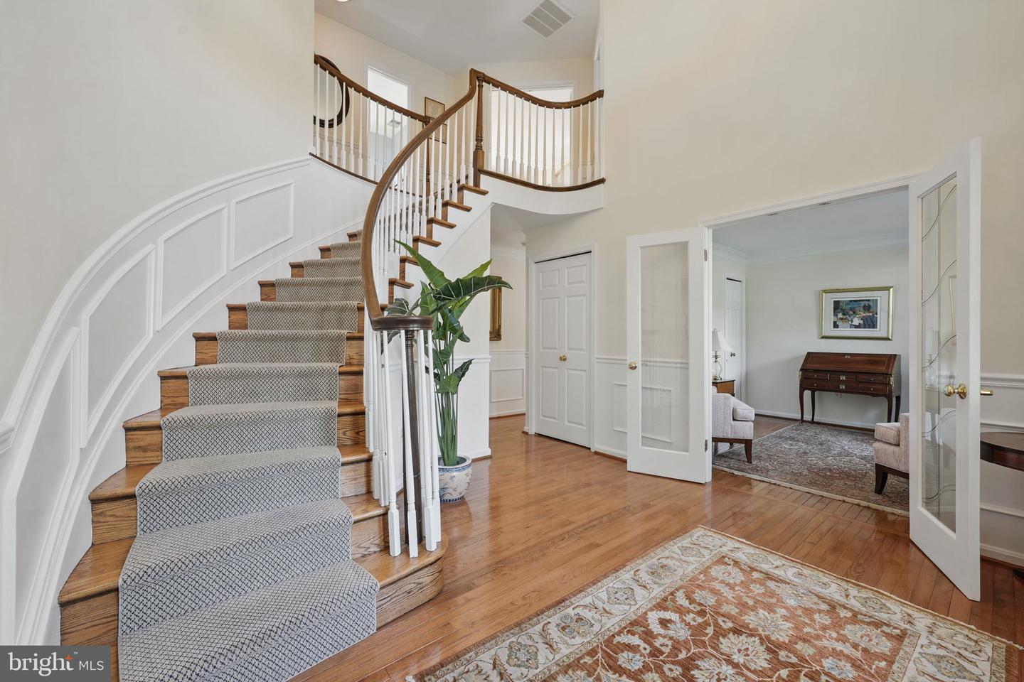 13461 POINT PLEASANT DR, CHANTILLY, Virginia 20151, 5 Bedrooms Bedrooms, ,3 BathroomsBathrooms,Residential,For sale,13461 POINT PLEASANT DR,VAFX2236428 MLS # VAFX2236428