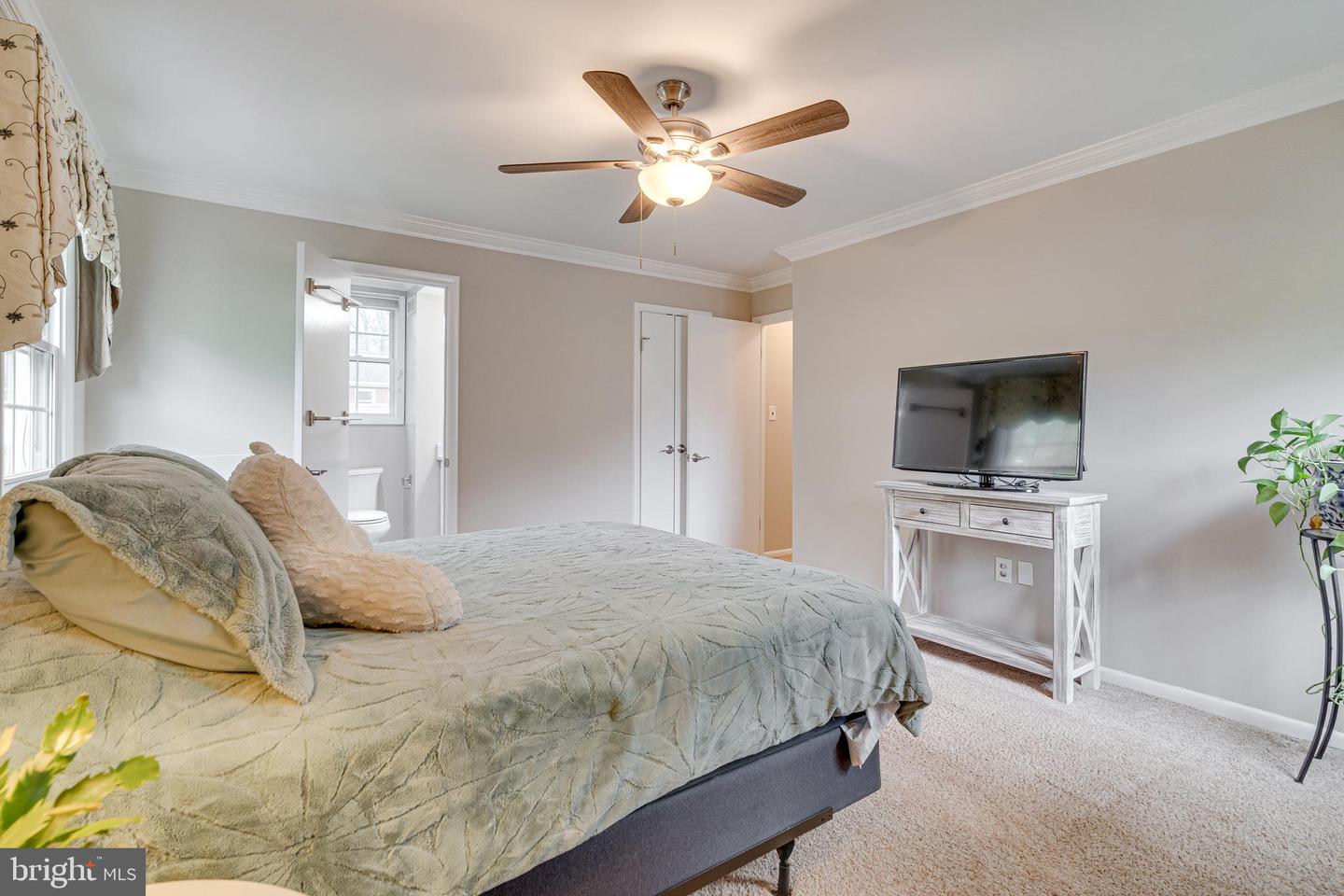 1837 SAINT BONIFACE ST, VIENNA, Virginia 22182, 4 Bedrooms Bedrooms, ,3 BathroomsBathrooms,Residential,For sale,1837 SAINT BONIFACE ST,VAFX2236440 MLS # VAFX2236440