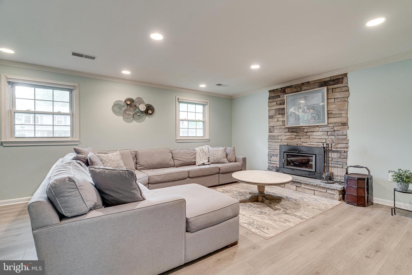 1837 SAINT BONIFACE ST, VIENNA, Virginia 22182, 4 Bedrooms Bedrooms, ,3 BathroomsBathrooms,Residential,For sale,1837 SAINT BONIFACE ST,VAFX2236440 MLS # VAFX2236440
