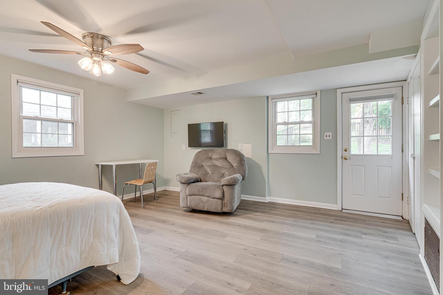 1837 SAINT BONIFACE ST, VIENNA, Virginia 22182, 4 Bedrooms Bedrooms, ,3 BathroomsBathrooms,Residential,For sale,1837 SAINT BONIFACE ST,VAFX2236440 MLS # VAFX2236440