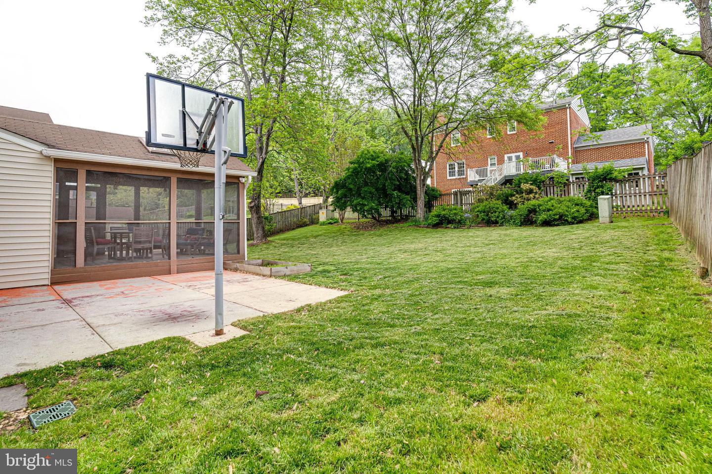 1837 SAINT BONIFACE ST, VIENNA, Virginia 22182, 4 Bedrooms Bedrooms, ,3 BathroomsBathrooms,Residential,For sale,1837 SAINT BONIFACE ST,VAFX2236440 MLS # VAFX2236440