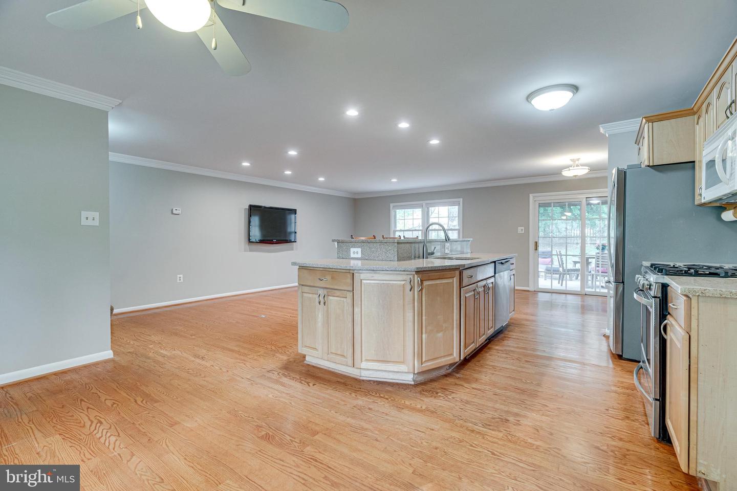 1837 SAINT BONIFACE ST, VIENNA, Virginia 22182, 4 Bedrooms Bedrooms, ,3 BathroomsBathrooms,Residential,For sale,1837 SAINT BONIFACE ST,VAFX2236440 MLS # VAFX2236440