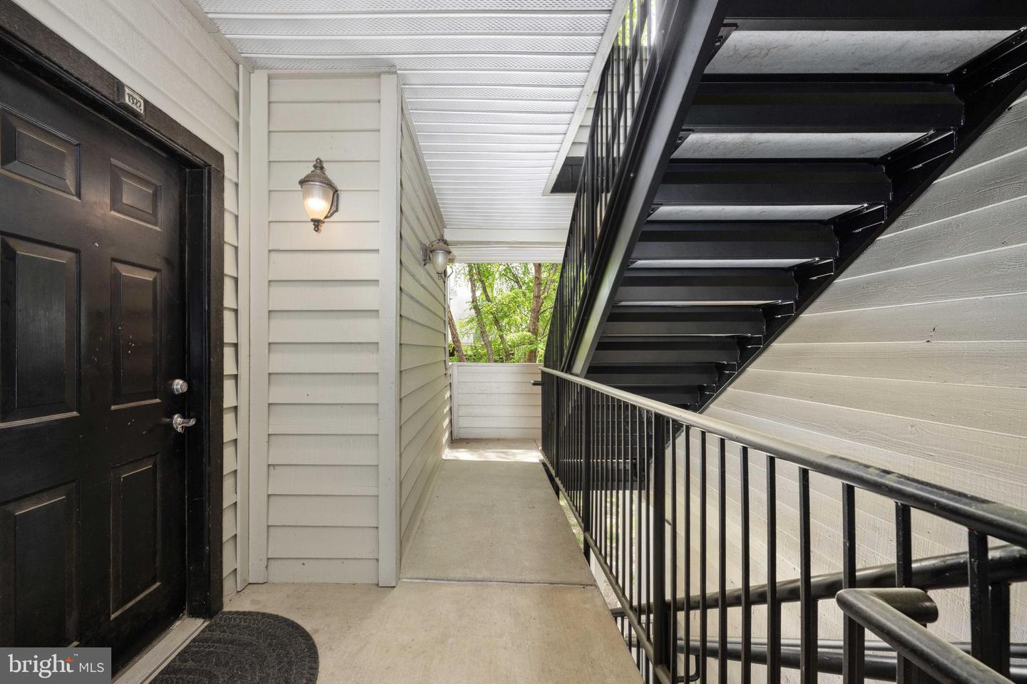 12152 PENDERVIEW TER #1322, FAIRFAX, Virginia 22033, 1 Bedroom Bedrooms, 3 Rooms Rooms,1 BathroomBathrooms,Residential,For sale,12152 PENDERVIEW TER #1322,VAFX2237192 MLS # VAFX2237192