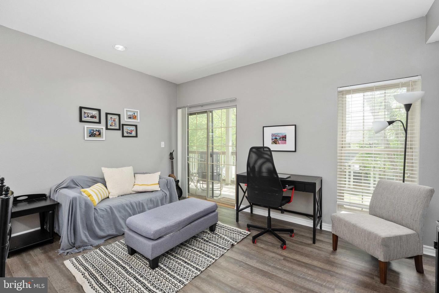 12152 PENDERVIEW TER #1322, FAIRFAX, Virginia 22033, 1 Bedroom Bedrooms, 3 Rooms Rooms,1 BathroomBathrooms,Residential,For sale,12152 PENDERVIEW TER #1322,VAFX2237192 MLS # VAFX2237192