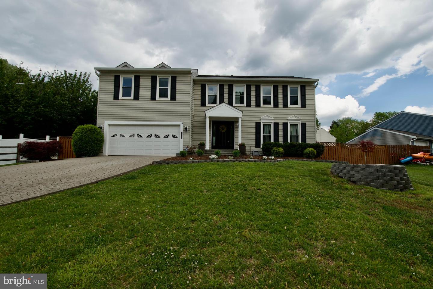 10505 MANOR VIEW PL, MANASSAS, Virginia 20110, 4 Bedrooms Bedrooms, ,2 BathroomsBathrooms,Residential,For sale,10505 MANOR VIEW PL,VAMN2008240 MLS # VAMN2008240