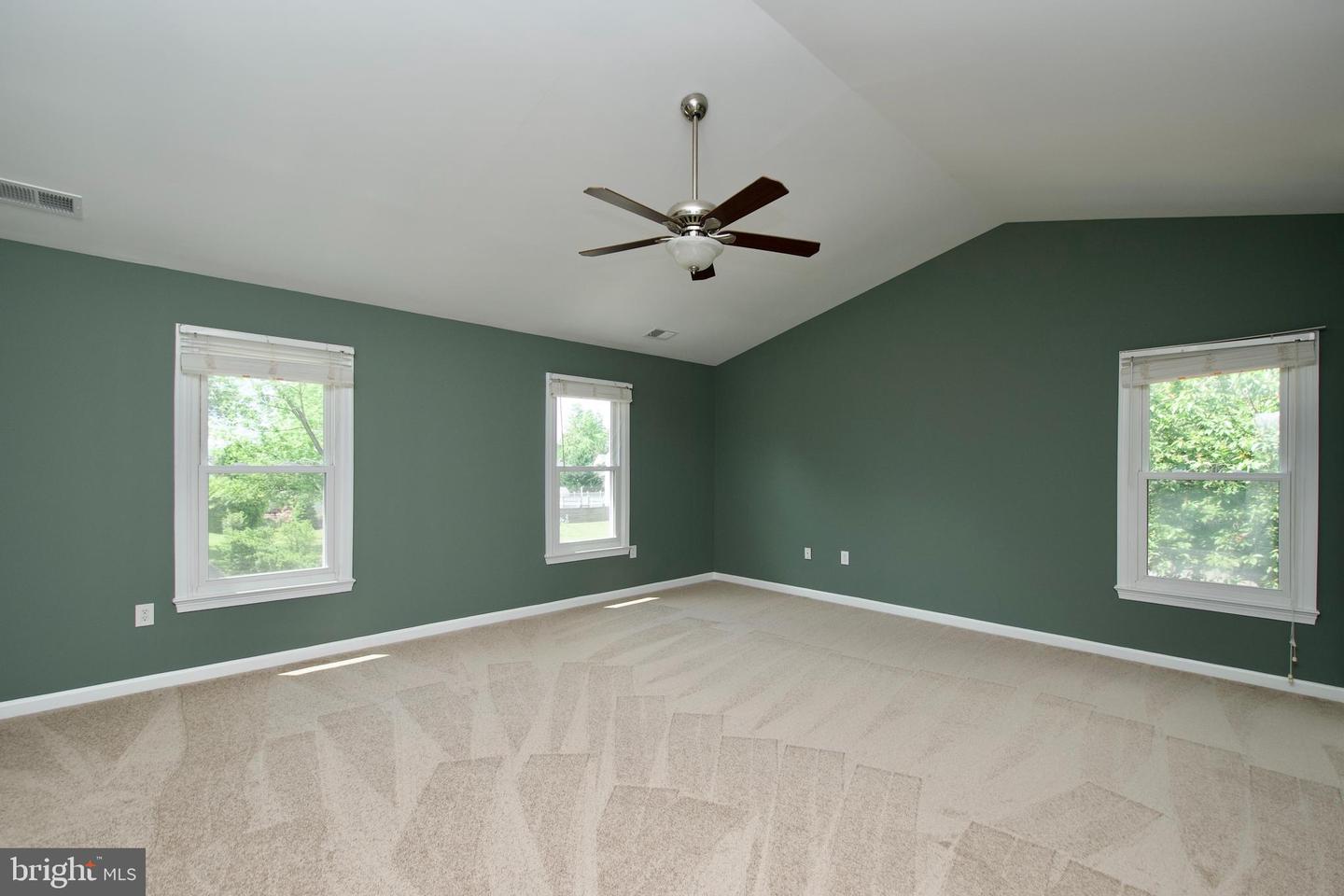 10505 MANOR VIEW PL, MANASSAS, Virginia 20110, 4 Bedrooms Bedrooms, ,2 BathroomsBathrooms,Residential,For sale,10505 MANOR VIEW PL,VAMN2008240 MLS # VAMN2008240