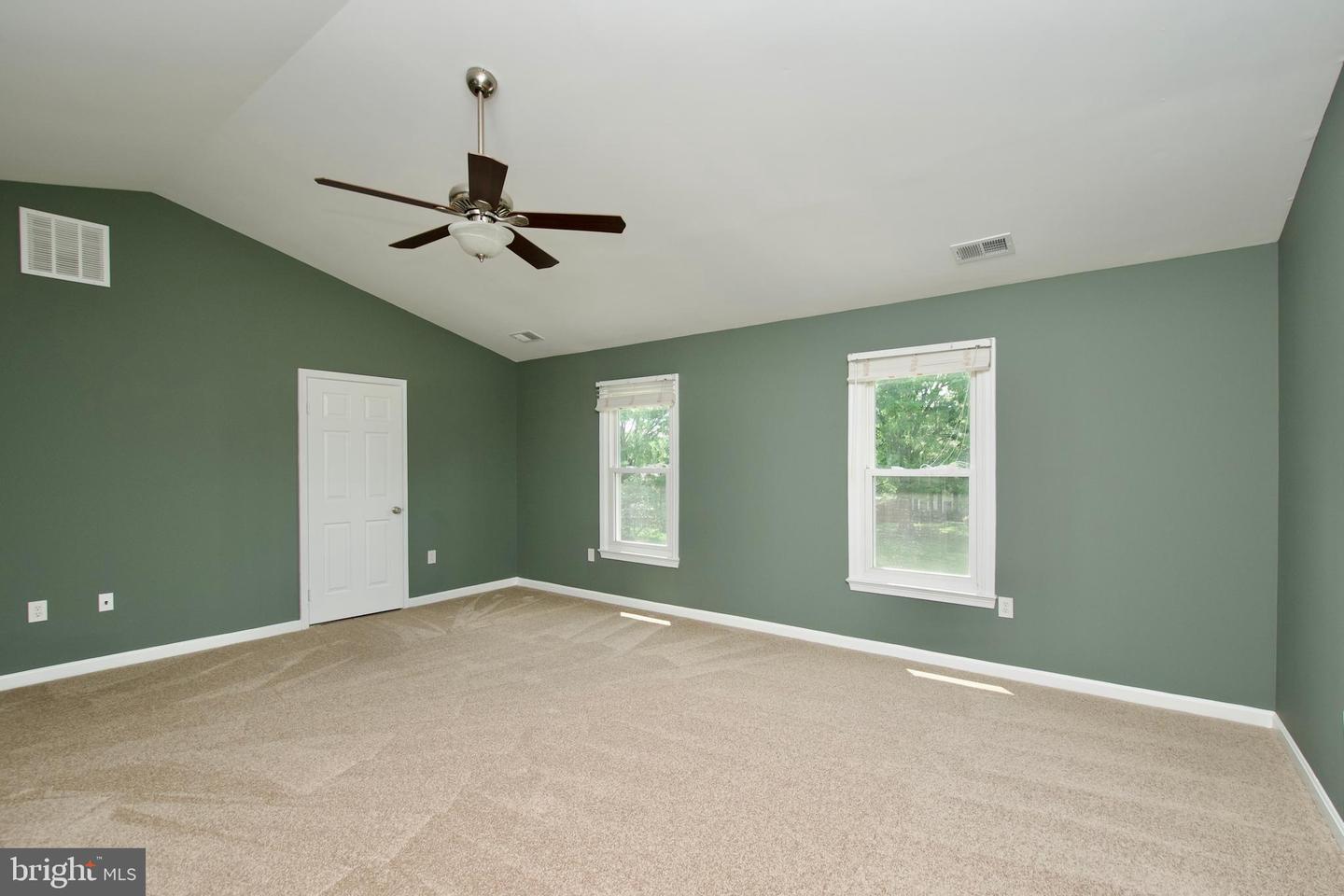 10505 MANOR VIEW PL, MANASSAS, Virginia 20110, 4 Bedrooms Bedrooms, ,2 BathroomsBathrooms,Residential,For sale,10505 MANOR VIEW PL,VAMN2008240 MLS # VAMN2008240