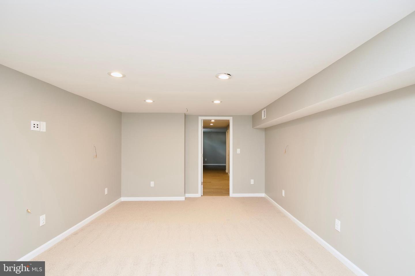 10505 MANOR VIEW PL, MANASSAS, Virginia 20110, 4 Bedrooms Bedrooms, ,2 BathroomsBathrooms,Residential,For sale,10505 MANOR VIEW PL,VAMN2008240 MLS # VAMN2008240
